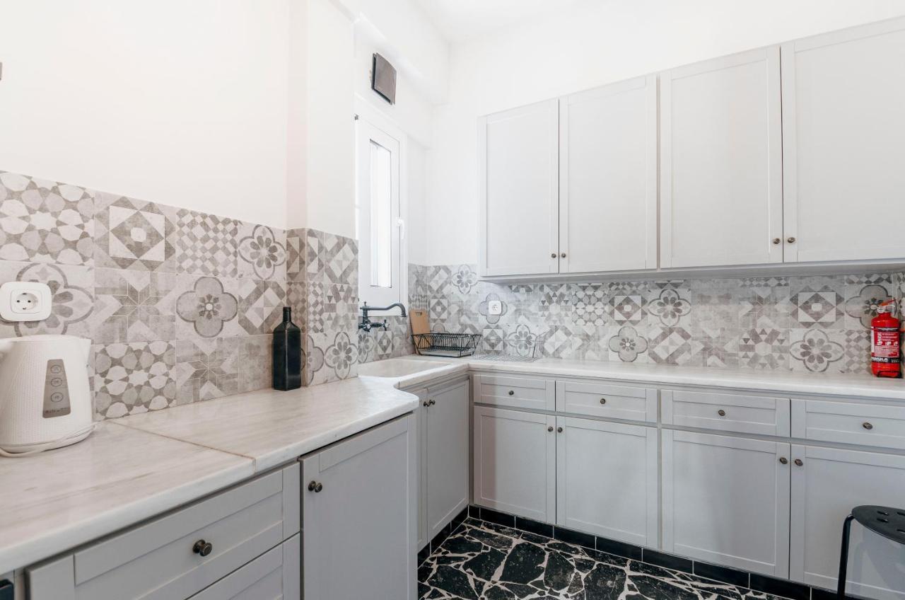 Comfortable 2 Bd Apartment Close To Athens Archeological Museum Eksteriør bilde